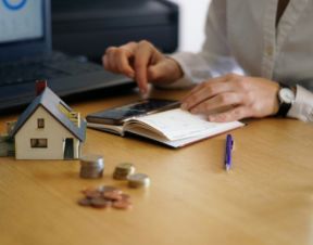 ¿Cómo conseguir un presupuesto cerrado y sin sustos al comprar una casa? ¿Cómo conseguir un presupuesto cerrado y sin sustos al comprar una casa?